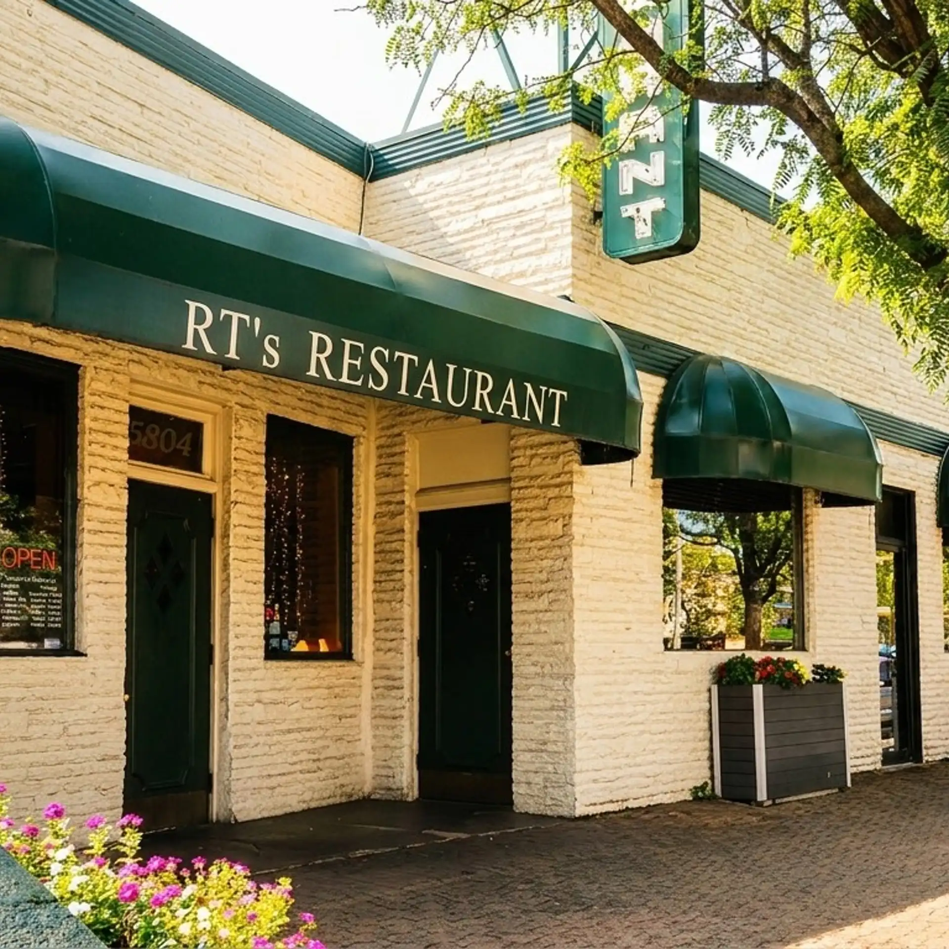 Visit RT's Restaurant
